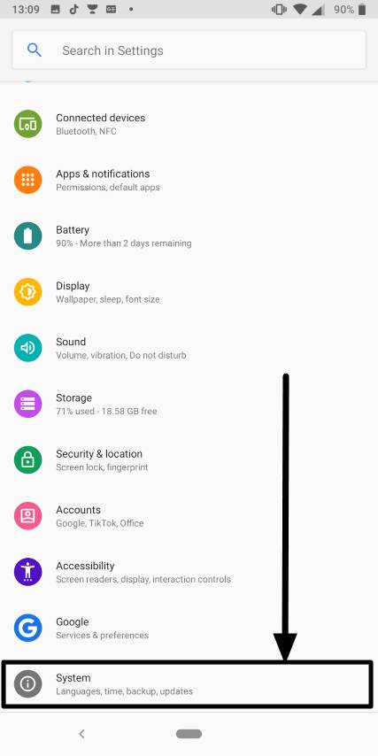 如何在Android P AKA上啟用新系統導航。餡餅